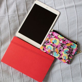 sonia_b_textiles_london_maker_independent_purse_digital_print_naive_cluster