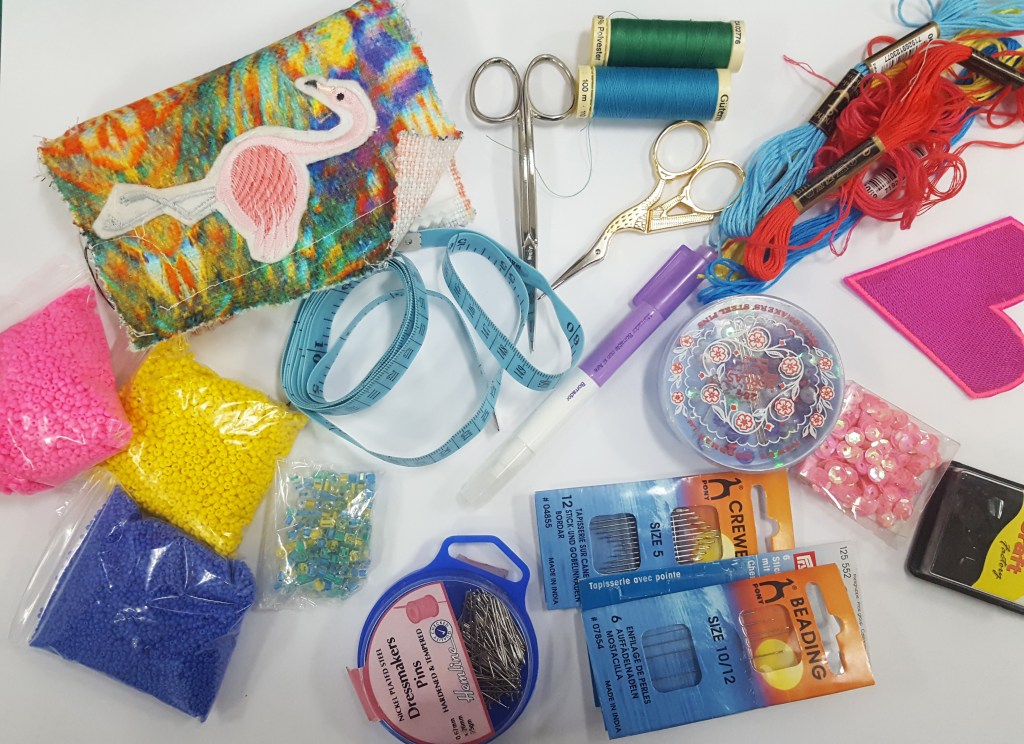 What on earth are you carrying??? Inside my travel embroidery&nbsp;kit!